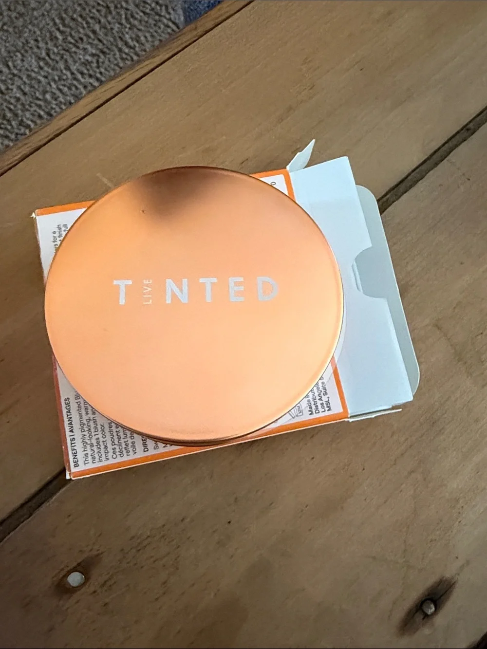 Live Tinted Bronzer & Contour Compact - Peachy Bronze